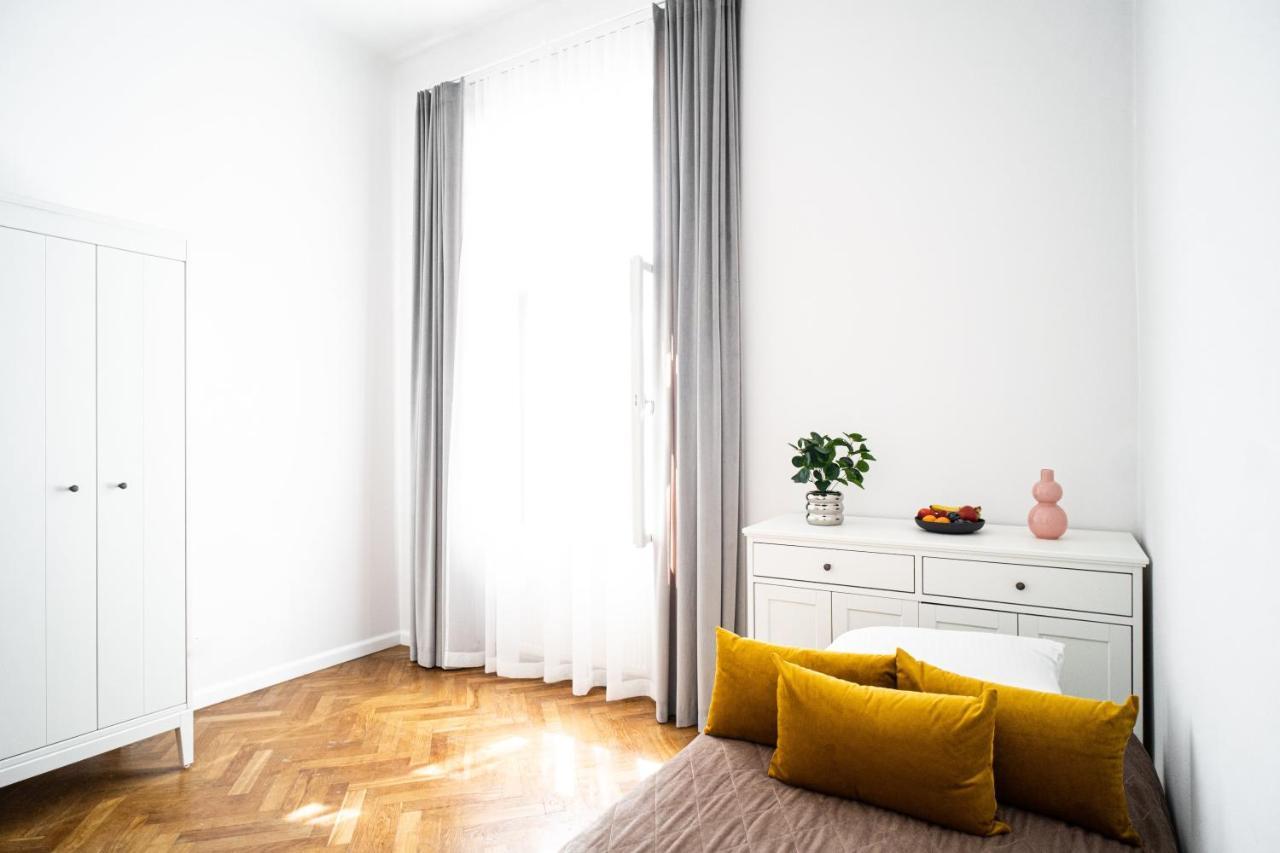 קרקוב Golden Queen Apartments City Center מראה חיצוני תמונה