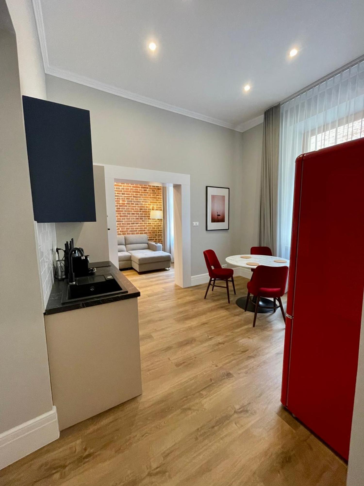 קרקוב Golden Queen Apartments City Center מראה חיצוני תמונה